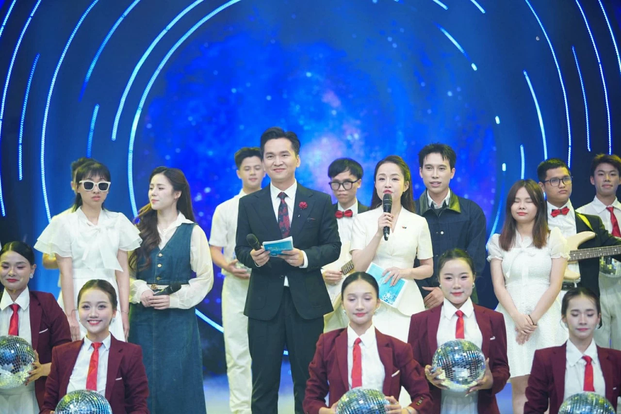 Gala Trạm yêu thương: Truyền cảm hứng về nghị lực sống từ những câu chuyện đời thường