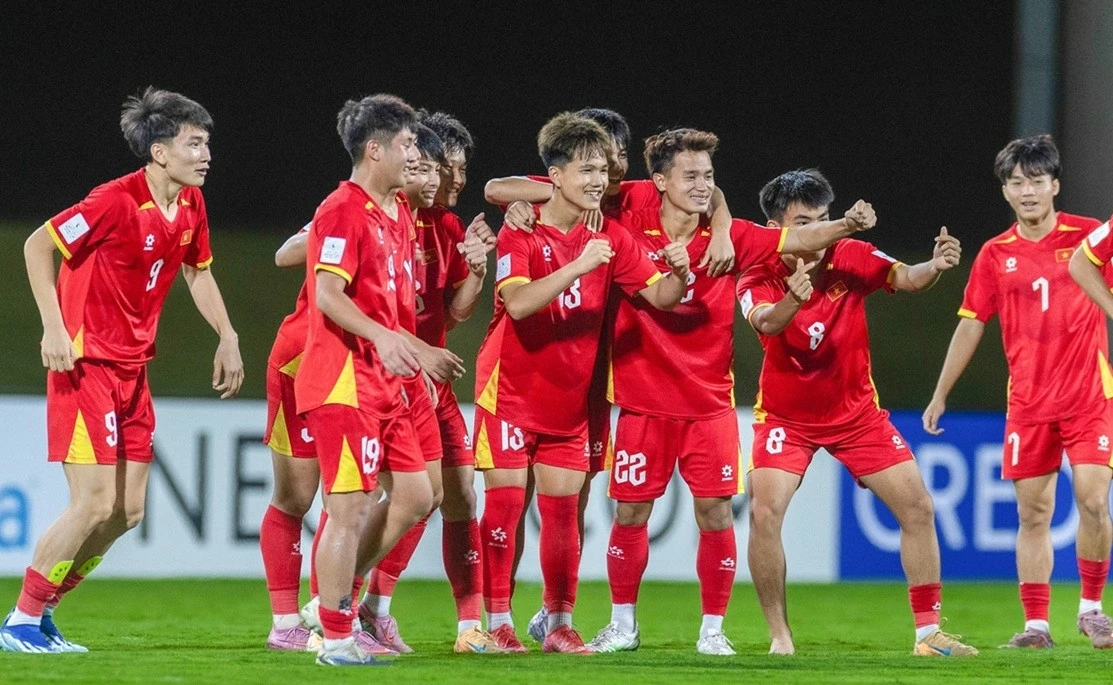 Vượt qua UAE, U17 Việt Nam giành quyền vào tứ kết U17 châu Á 2026 và được trao vé dự World Cup 2026. (Nguồn: VFF)