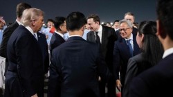 'Đội hình nghìn tỷ USD' theo chân Tổng thống Trump tới Bắc Kinh: Thông điệp của nước Mỹ là gì?