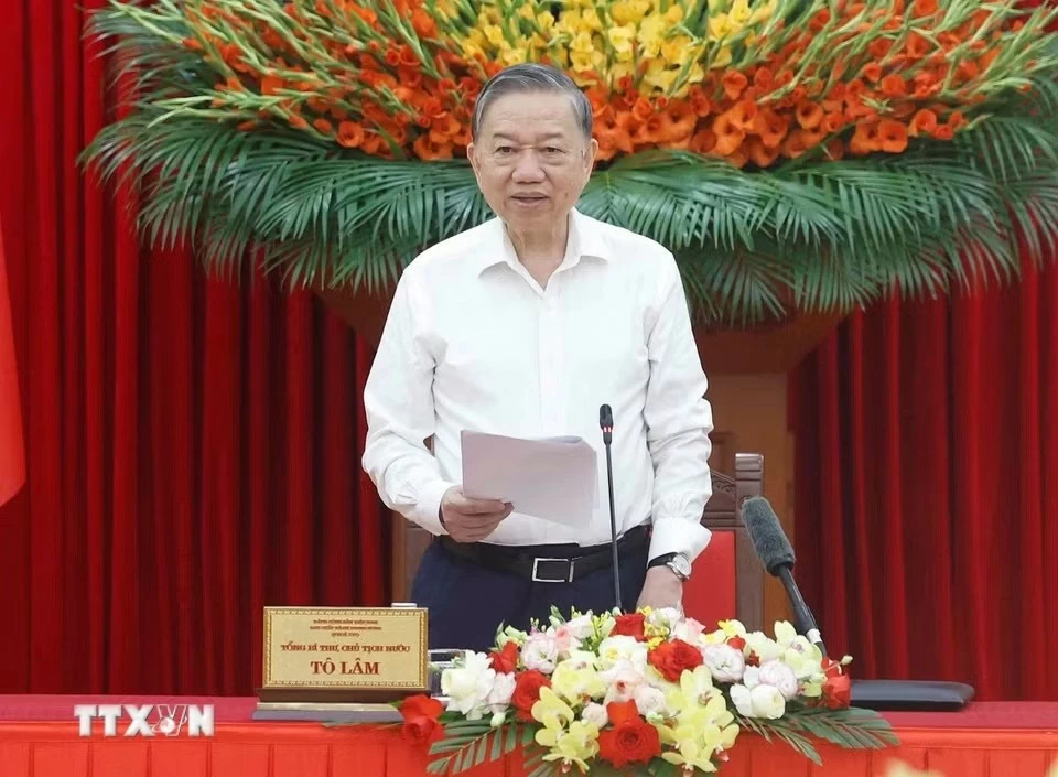 Sẽ có công trình tổng kết lý luận và thực tiễn quy mô lớn Sẽ có công trình tổng kết lý luận và thực tiễn quy mô lớn
