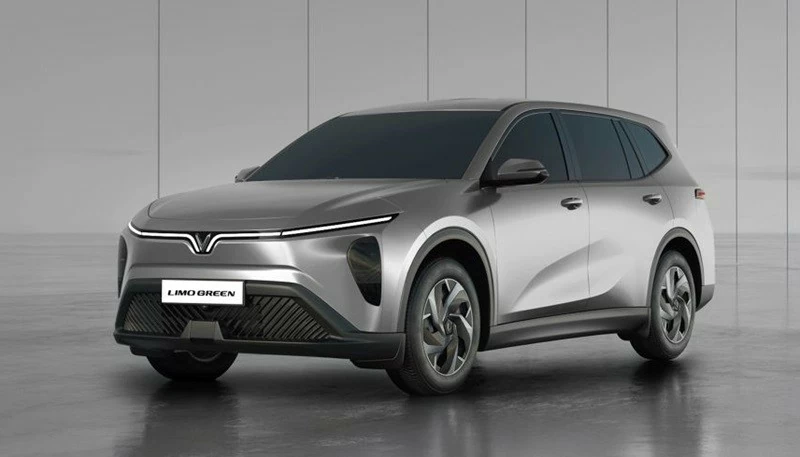Top 10 xe ô tô bán chạy nhất tháng 4/2026: VinFast Limo Green tiếp tục dẫn đầu.