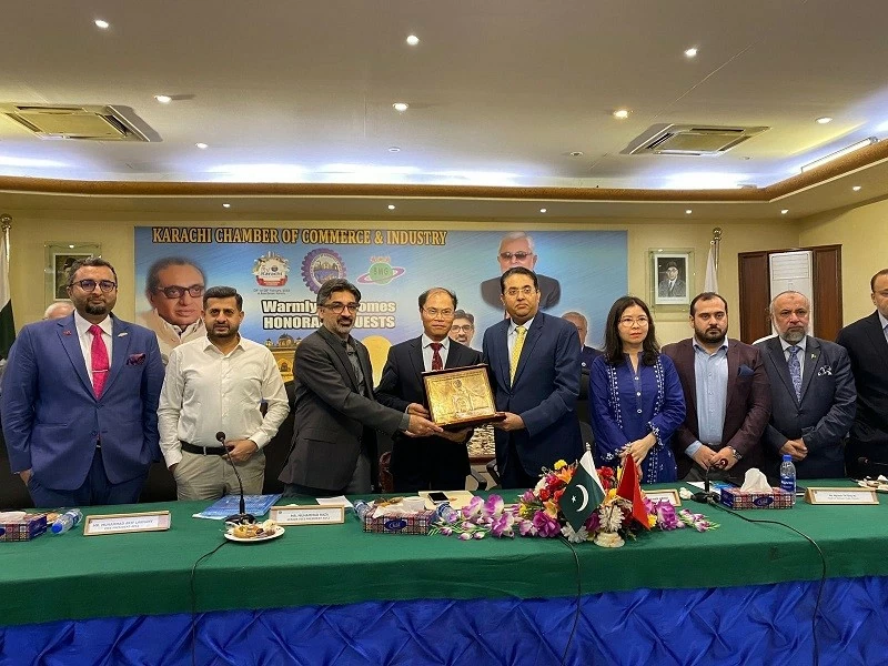Đại sứ quán Việt Nam tại Pakistan thúc đẩy mạnh mẽ công tác ngoại giao kinh tế trong tình hình mới của khu vực