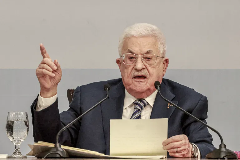 Tổng thống Palestine Mahmoud Abbas phát biểu tại hội nghị toàn quốc lần thứ 8 của phong trào Fatah ở Ramallah ngày 14/5. (Nguồn: Al Jazeera)