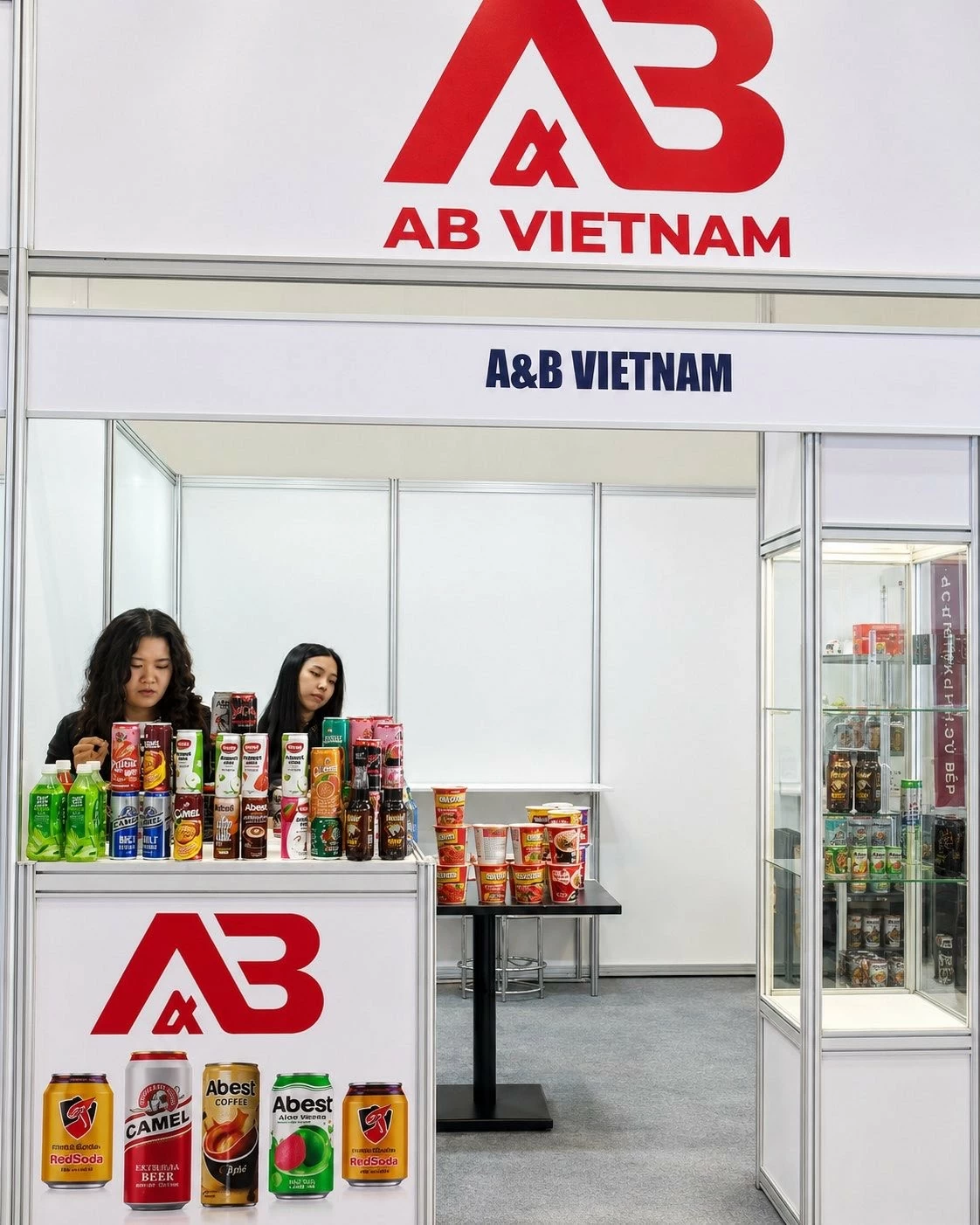 Hàng Việt Nam quảng bá tại InterFood Astana 2026