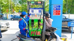 Chính thức triển khai xăng sinh học E10 tại gần 1.000 cửa hàng xăng dầu trên cả nước