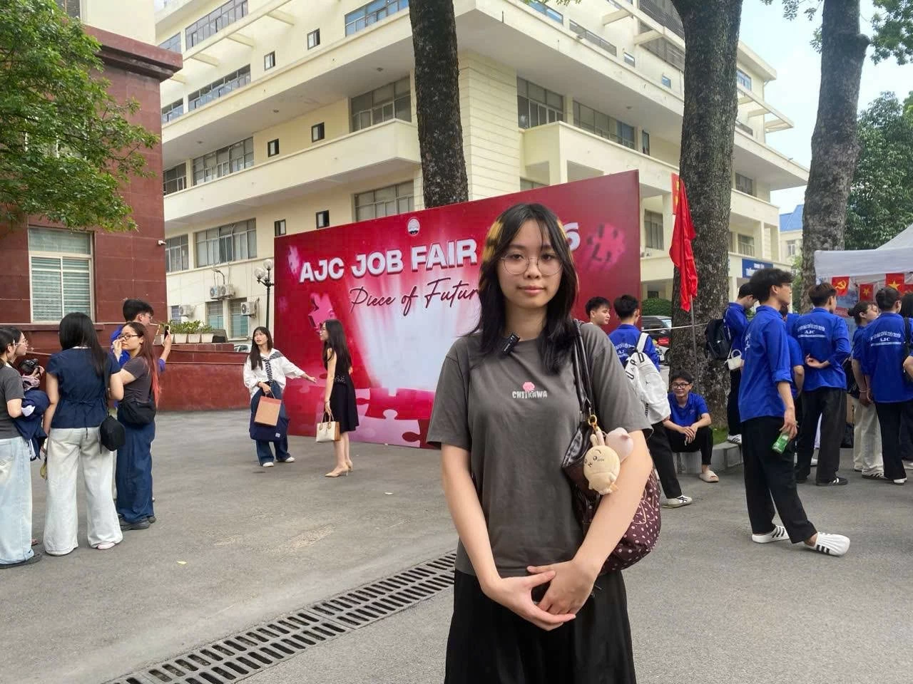 Sinh viên đánh giá cao ý nghĩa của Ngày hội việc làm AJC Job Fair 2026. (Ảnh: Liên Thảo Linh)