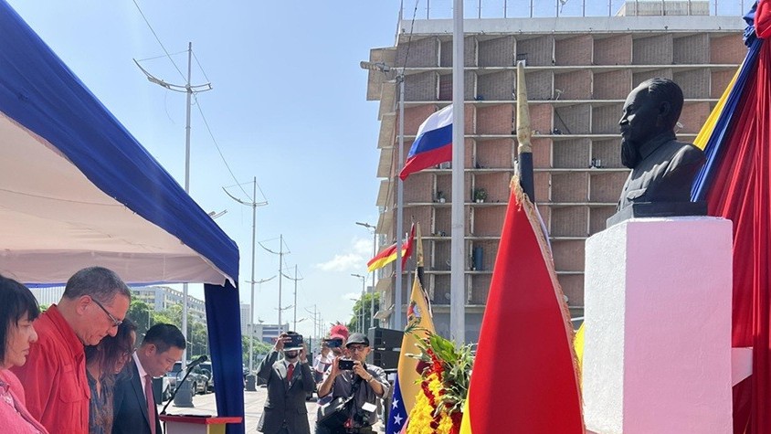 Venezuela tổ chức trọng thể Lễ kỷ niệm 136 năm ngày sinh Chủ tịch Hồ Chí Minh