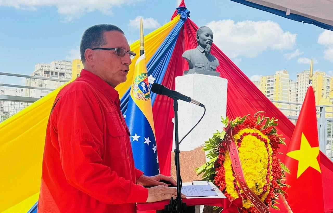 Venezuela tổ chức trọng thể Lễ kỷ niệm 136 năm ngày sinh Chủ tịch Hồ Chí Minh