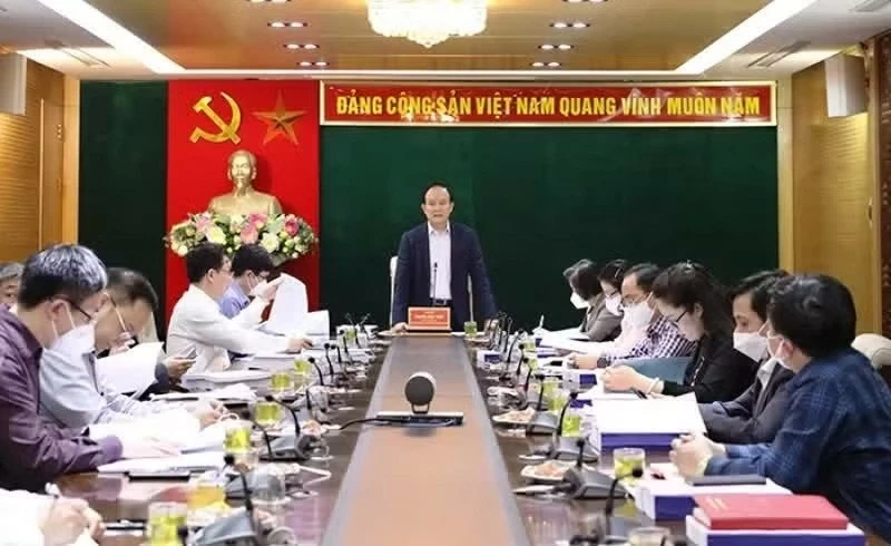 Bảo đảm nguồn lực từ phòng, chống tham nhũng, tiêu cực Bảo đảm nguồn lực từ phòng, chống tham nhũng, tiêu cực