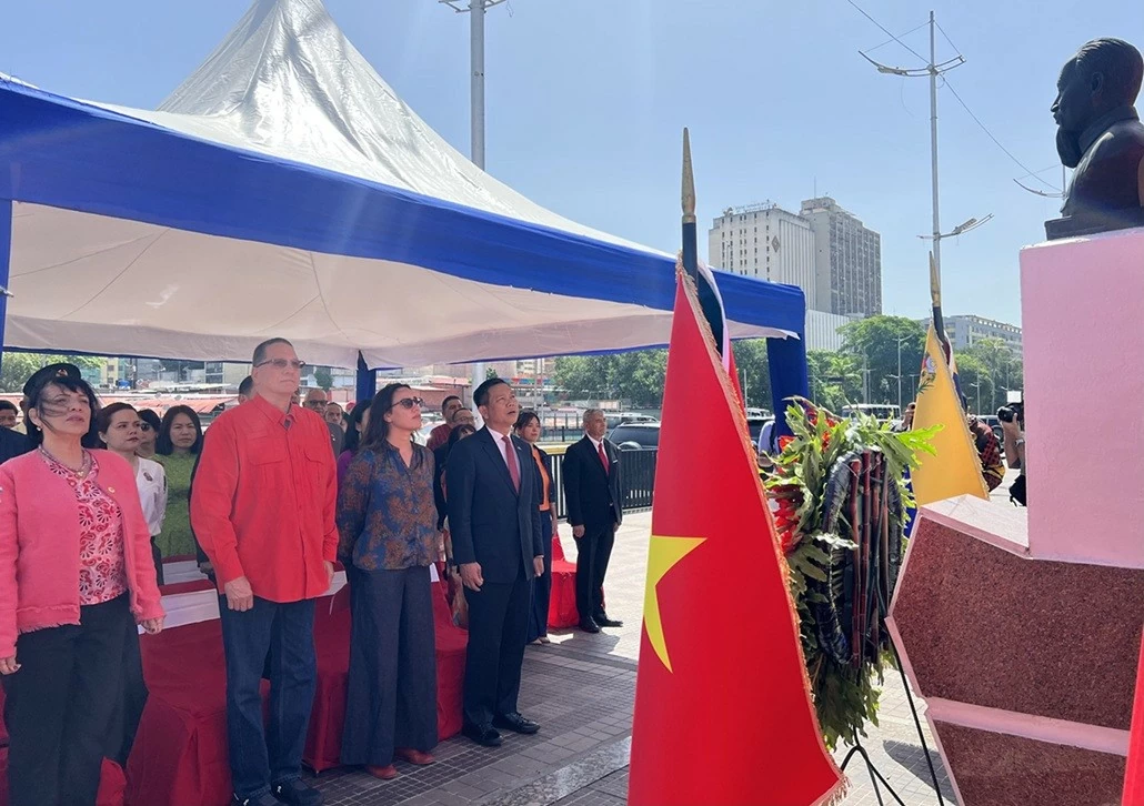 Venezuela tổ chức trọng thể Lễ kỷ niệm 136 năm ngày sinh Chủ tịch Hồ Chí Minh