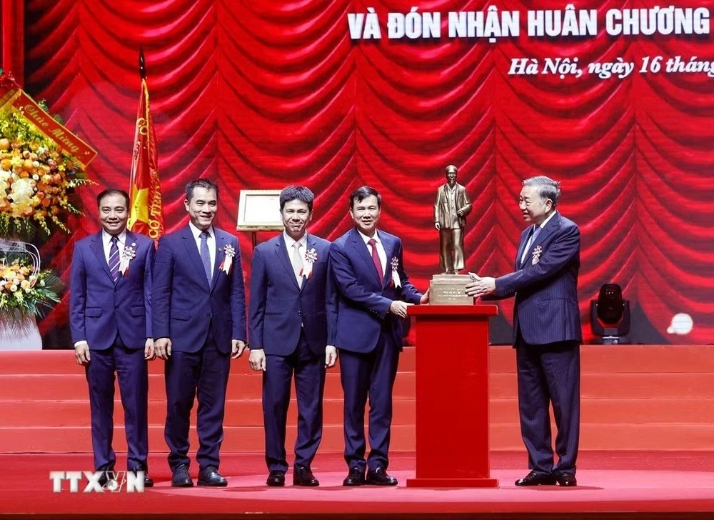 Đại học Quốc gia Hà Nội vươn tầm, trở thành biểu tượng trí tuệ Việt Nam