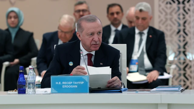 Tổng thống Thổ Nhĩ Kỳ Recep Tayyip Erdoğan tham dự Hội nghị thượng đỉnh không chính thức của Tổ chức Các quốc gia Turkic tại Kazakhstan ngày 15/5. (Nguồn: Yenişafak)