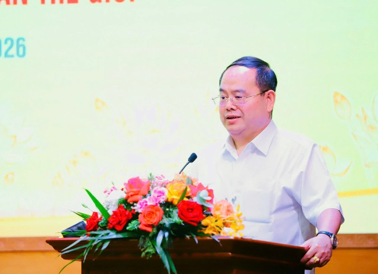 Đồng chí Quản Minh Cường, Ủy viên Trung ương Đảng, Bí thư Tỉnh ủy Quảng Ninh phát biểu tại hội nghị.