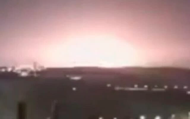 Nổ lớn tại Israel giữa bối cảnh căng thẳng với Iran