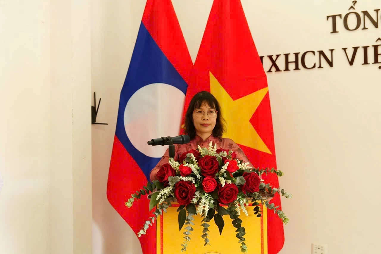 Kỷ niệm 136 năm ngày sinh Chủ tịch Hồ Chí Minh tại Pakse (Lào)