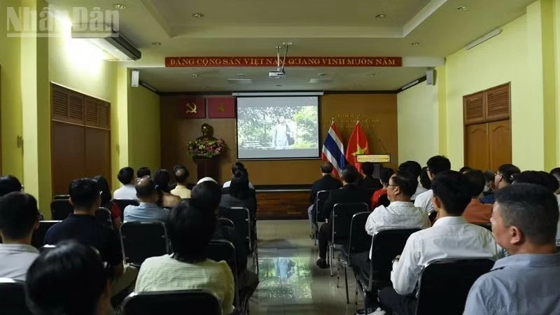 Trang trọng kỷ niệm 136 năm Ngày sinh Chủ tịch Hồ Chí Minh tại thủ đô Bangkok, Thái Lan