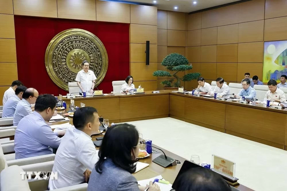 Chủ tịch Quốc hội: Đổi mới công tác lãnh đạo, điều hành và tổ chức công việc