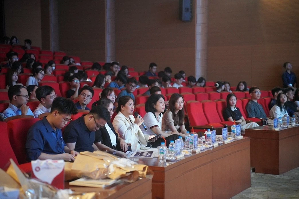 Đêm chung kết INTERCHAIN 2026: Khi những nỗ lực hóa thành vinh quang