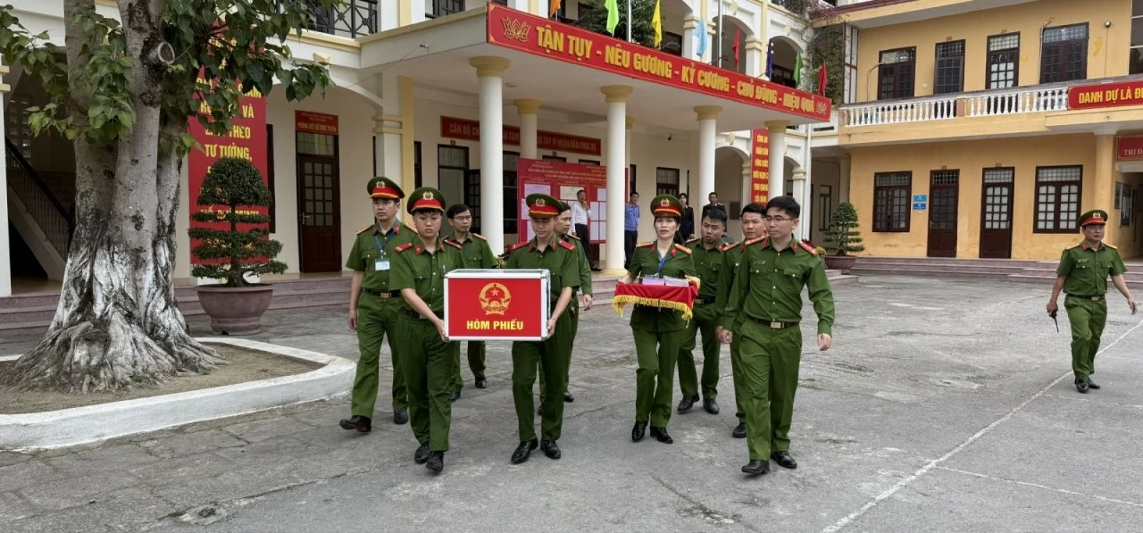 ​​​​​​​Quyền bầu cử của những cử tri đặc biệt