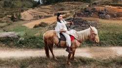 NSƯT Dương Thuỳ Anh và hành trình đưa 'Vó Ngựa Trên Mây' bay giữa đại ngàn văn hoá Việt