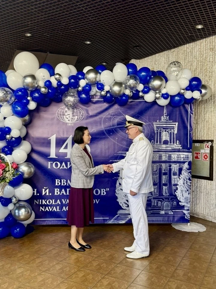 Đại sứ Việt Nam tại Bulgaria thúc đẩy hợp tác địa phương, giáo dục, doanh nghiệp tại Shumen và Varna Đại sứ Việt Nam tại Bulgaria thúc đẩy hợp tác địa phương, giáo dục, doanh nghiệp tại Shumen và Varna
