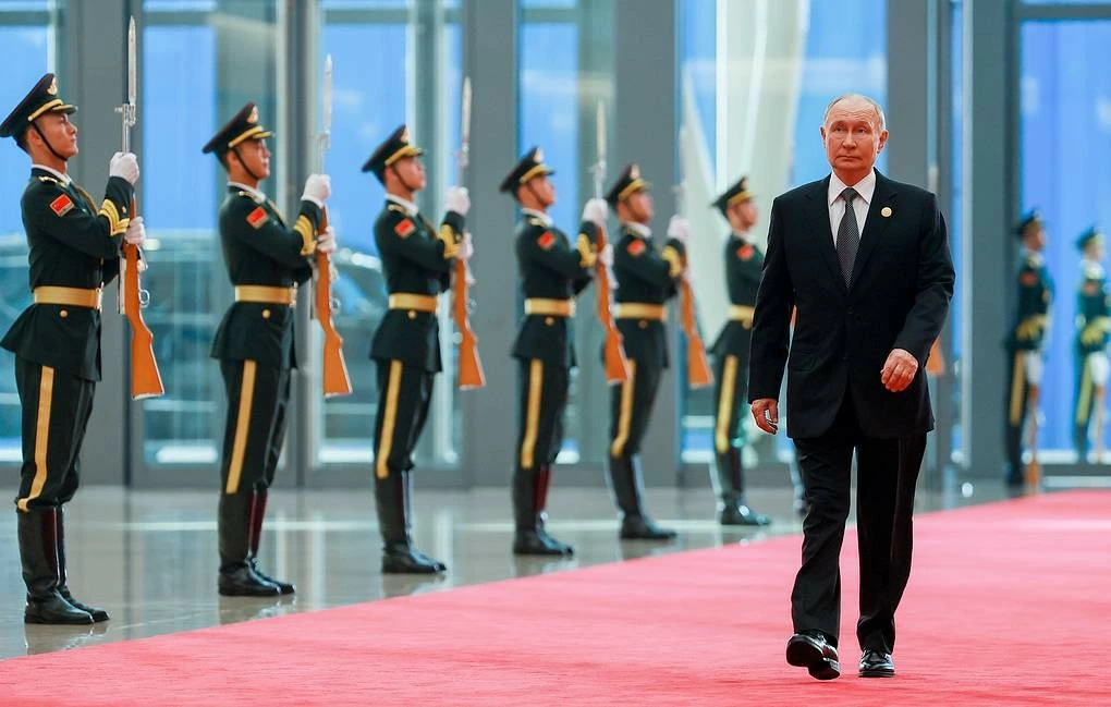 Tổng thống Nga thăm Trung Quốc, Moscow nói gì về những liên hệ với chuyến công du của Tổng thống Mỹ tới Bắc Kinh?