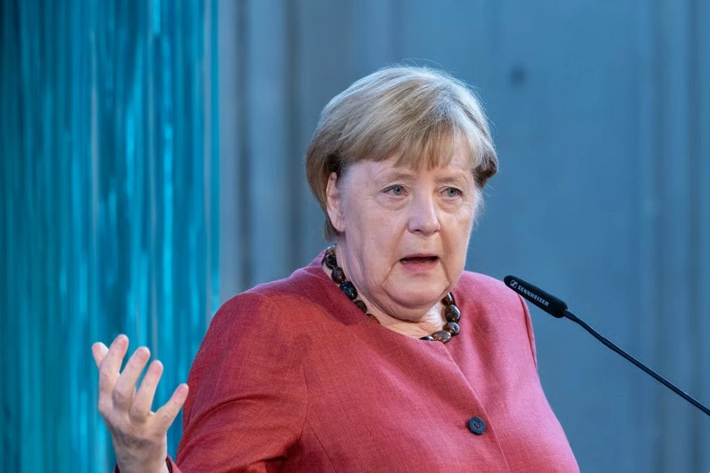 Thủ tướng Đức khẳng định châu Âu đã sẵn sàng tham gia đàm phán Nga-Ukraine, bà đầm thép Angela Merkel chỉ trích EU chưa phát huy hết tiềm năng