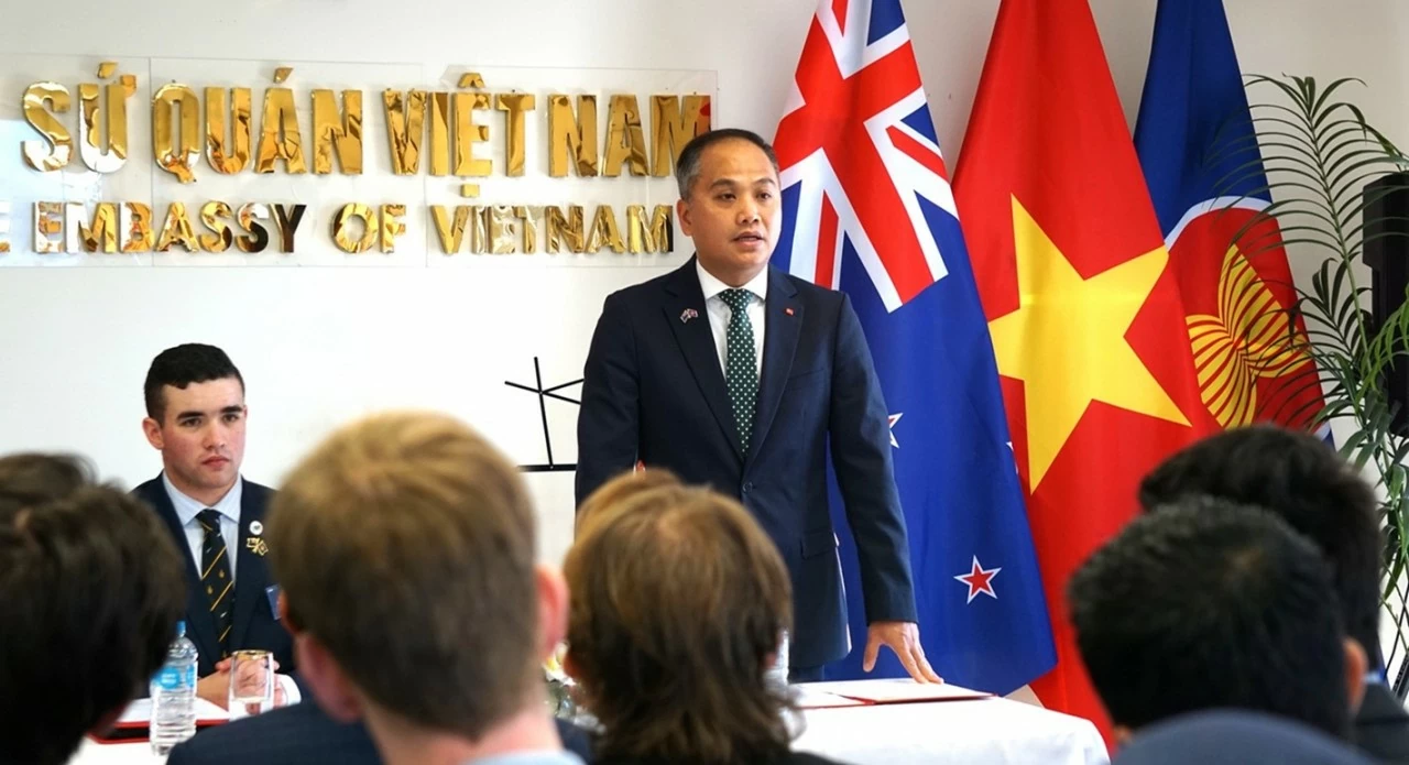 Đại sứ quán Việt Nam tại New Zealand hỗ trợ tổ chức thành công Sự kiện mô phỏng Hội nghị ASEAN tại New Zealand (NZMAM) 2026