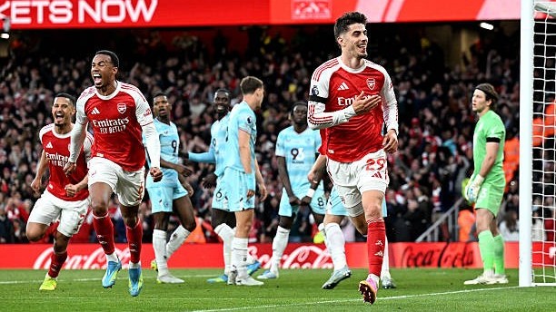 Arsenal và nghệ thuật chiến thắng tối thiểu