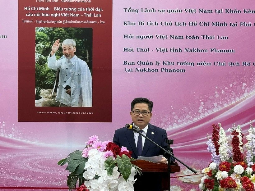 Triển lãm ảnh về Chủ tịch Hồ Chí Minh tại Nakhon Phanom, Thái Lan