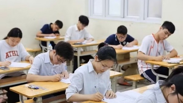 Sáng nay, thí sinh Đà Nẵng bước vào kỳ thi lớp 10
