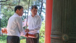 Thủ tướng Lê Minh Hưng tưởng niệm các anh hùng liệt sĩ tại các 'địa chỉ đỏ' ở Quảng Trị