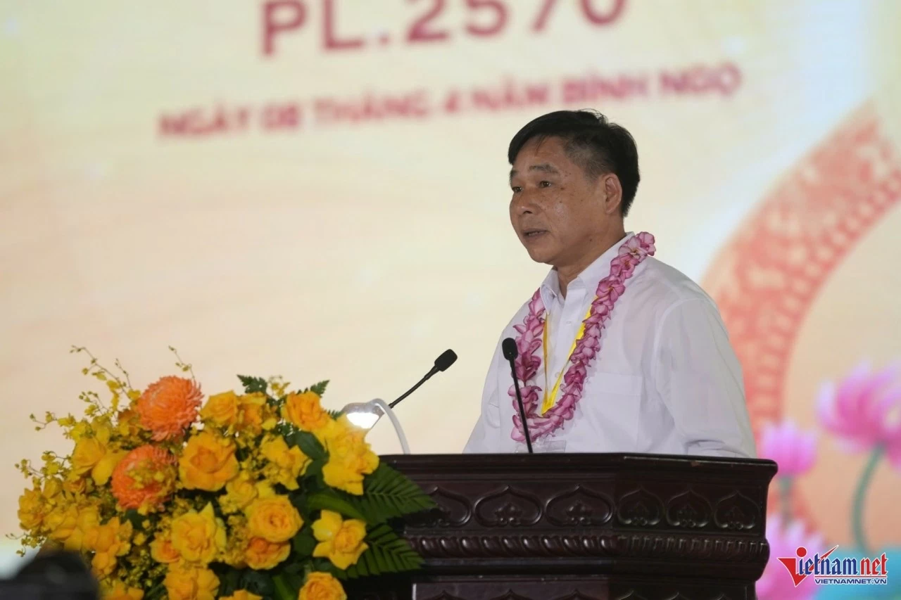 Ông Nguyễn Anh Chức, Phó Chủ tịch UBND tỉnh Ninh Bình khẳng định đại lễ Phật đản là sự kiện trọng đại đối với tăng ni, phật tử trên toàn thế giới. (Nguồn: Vietnamnet)