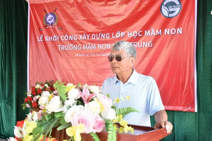 Kiều bào châu Âu xây lớp học cho trẻ em vùng khó khăn ở Thái Nguyên Kiều bào châu Âu xây lớp học cho trẻ em vùng khó khăn ở Thái Nguyên