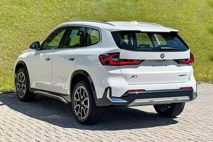 BMW Việt Nam hiện đã bắt đầu nhận đặt cọc cho BMW X1 2026, dự kiến ra mắt vào tháng 10 tới. BMW Việt Nam hiện đã bắt đầu nhận đặt cọc cho BMW X1 2026, dự kiến ra mắt vào tháng 10 tới.