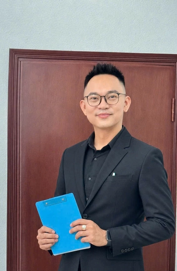 12.22. Báo in: Không thể xây kinh tế sáng tạo trên ‘văn hóa xài chùa
