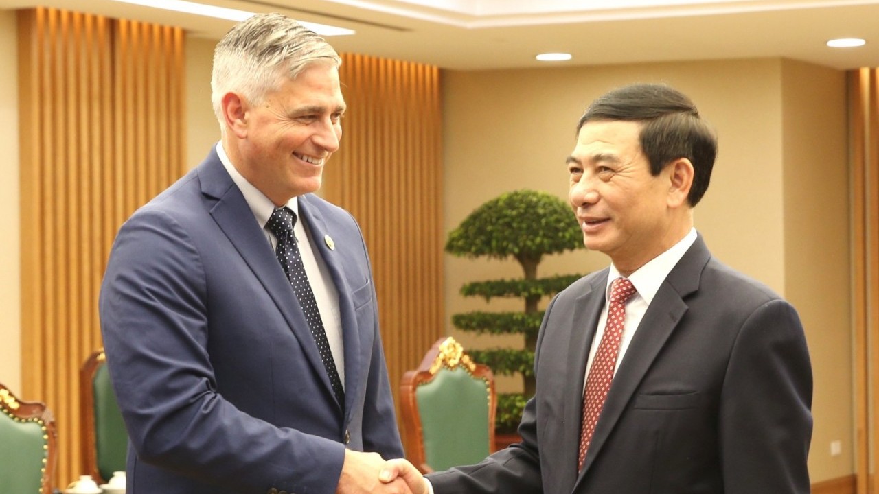 Phó Thủ tướng, Bộ trưởng Quốc phòng Phan Văn Giang tiếp đoàn nghị sĩ Hoa Kỳ, nhấn mạnh chính sách quốc phòng 'bốn không'