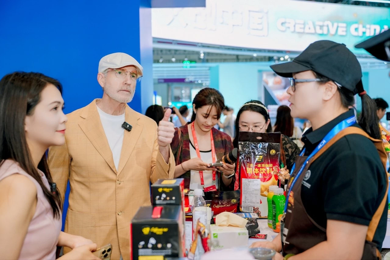 Đa sắc màu Không gian văn hoá Việt Nam tại Hội chợ Triển lãm Công nghiệp Văn hóa Quốc tế lần thứ 22