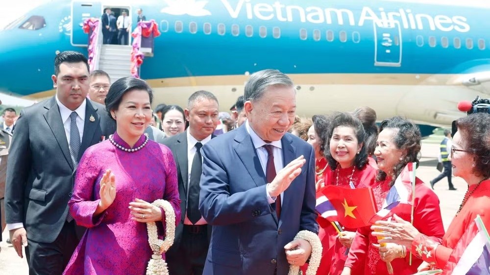 Tổng Bí thư, Chủ tịch nước Tô Lâm và Phu nhân bắt đầu thăm chính thức Thái Lan