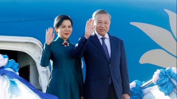 General Secretary, President To Lam arrives in Bangkok, continuing official visit to Thailand