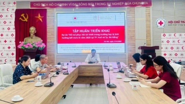 Hỗ trợ các trường học bị ảnh hưởng bởi mưa lũ tại TP. Huế và TP. Đà Nẵng phục hồi tái thiết