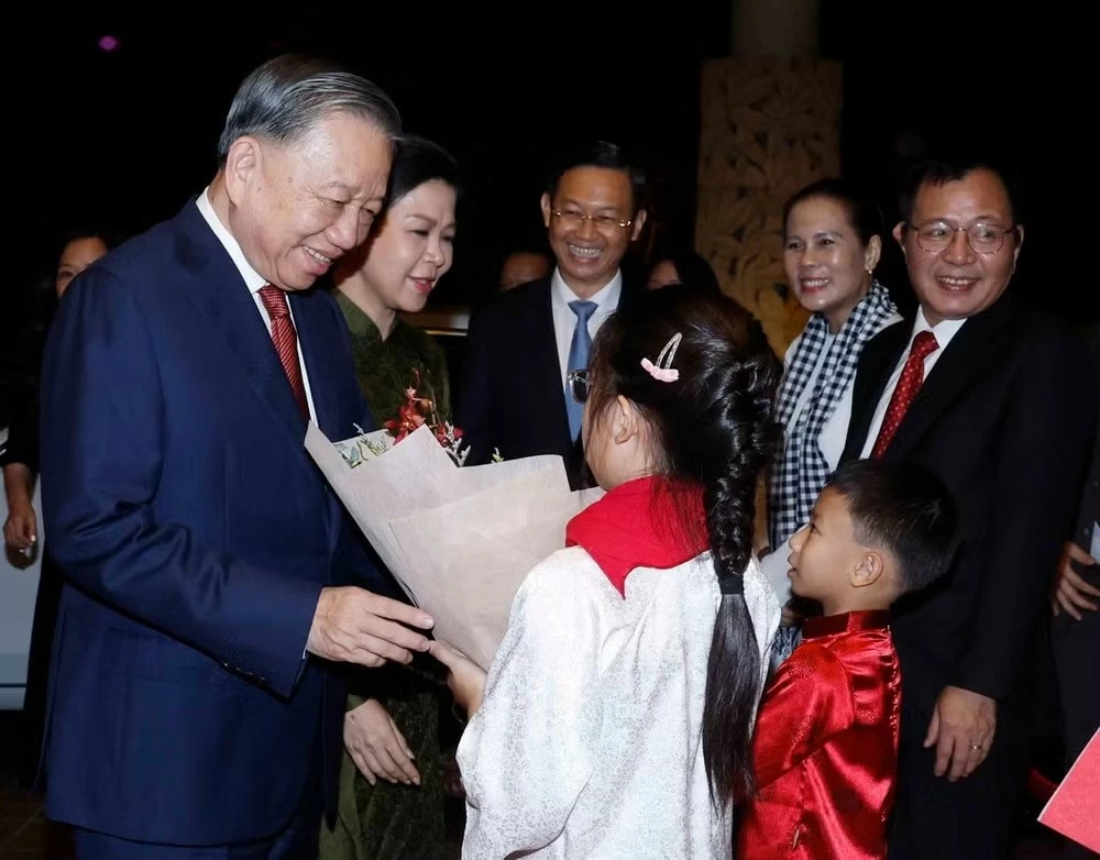 Tổng Bí thư, Chủ tịch nước Tô Lâm và Phu nhân bắt đầu thăm cấp Nhà nước Cộng hòa Singapore