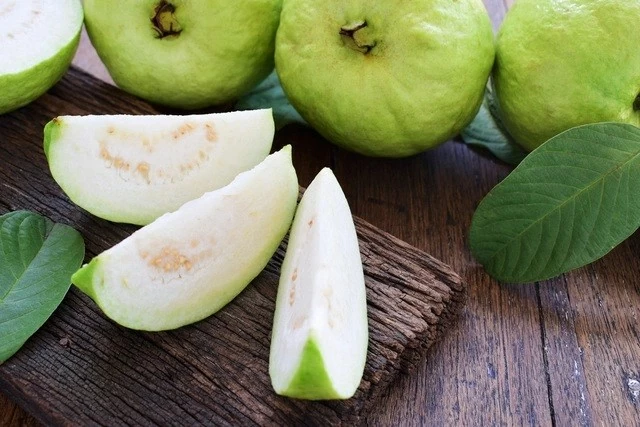 Bí quyết ăn trái cây để bảo vệ da khỏi nắng Hè Bí quyết ăn trái cây để bảo vệ da khỏi nắng Hè