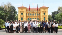 Đảng viên ngoại giao trên không gian số: Từ lắng nghe dư luận đến làm chủ trận địa thông tin