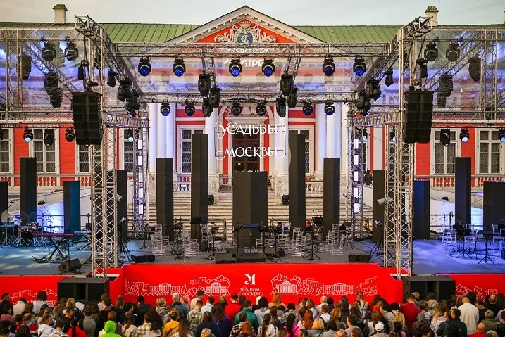 Mùa Hè ở Moscow: Điểm hẹn của văn hóa, lễ hội và nghệ thuật quốc tế