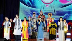 Đưa sân khấu cải lương đến gần hơn với giới trẻ