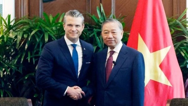 Tổng Bí thư, Chủ tịch nước Tô Lâm tiếp Bộ trưởng Quốc phòng các nước trong khuôn khổ Đối thoại Shangri-la