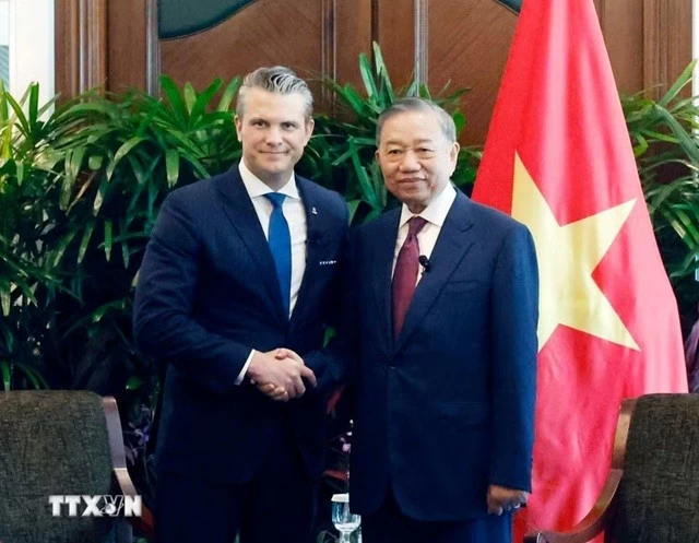 Tổng Bí thư, Chủ tịch nước Tô Lâm tiếp Bộ trưởng Quốc phòng các nước trong khuôn khổ Đối thoại Shangri-la