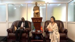 Đại sứ Việt Nam tại Tanzania tiếp đoàn cán bộ Đại học Dar Es Salaam, thúc đẩy hợp tác giáo dục và nghiên cứu khoa học