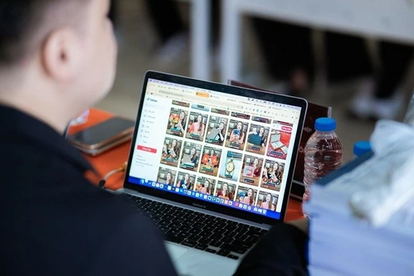 Gen Z với tham vọng ‘AI hóa’ mọi lĩnh vực kinh tế Gen Z với tham vọng ‘AI hóa’ mọi lĩnh vực kinh tế